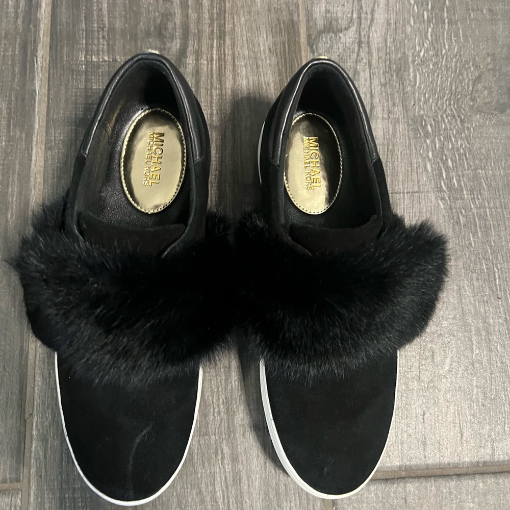 Michael Kors black rabbit fur suede shoes size 9
